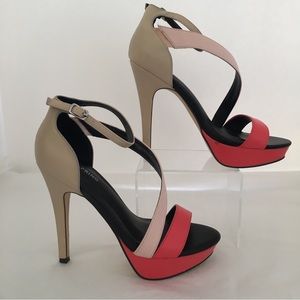 Women Heel Shoe Sz 7 Ankle Strap 2” Platform 5+” Tall Tan Pink Coral Stilettos